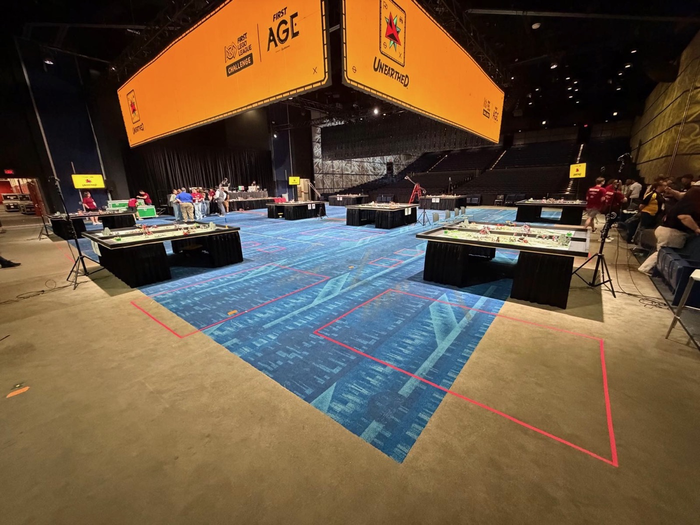 Robot-Game-Feld beim World Festival in Houston